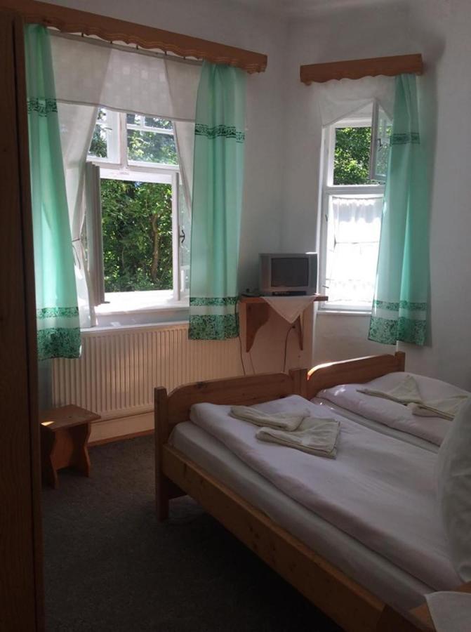 Manyi Villa BaileTusnad Exteriér fotografie