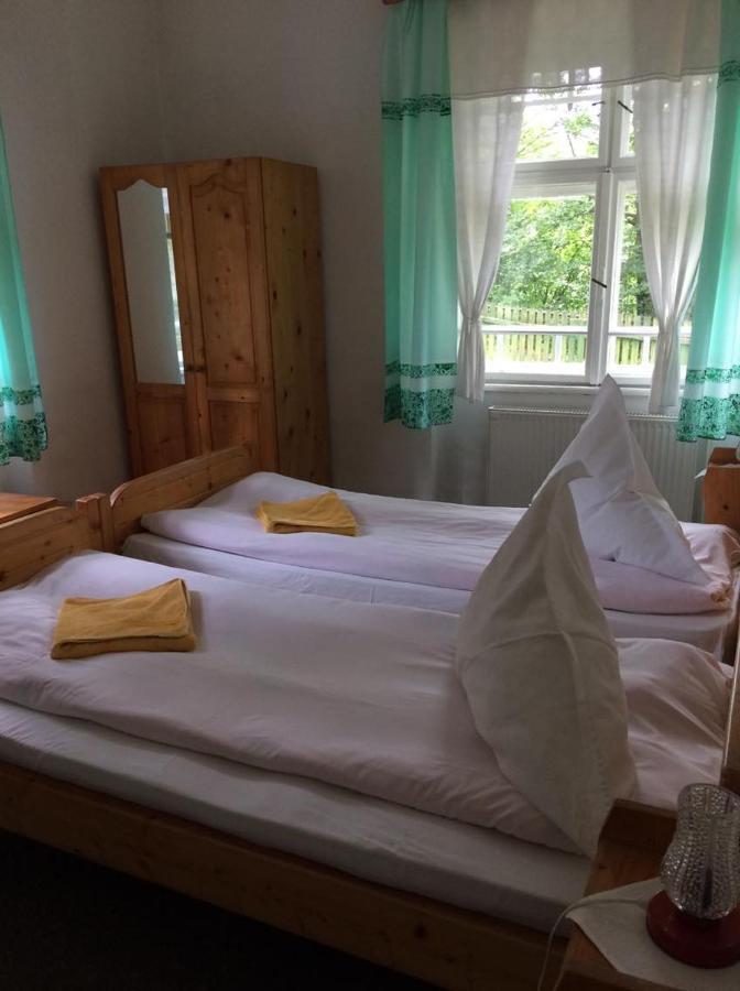 Manyi Villa BaileTusnad Exteriér fotografie