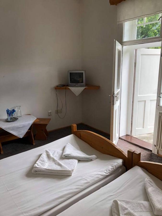 Manyi Villa BaileTusnad Exteriér fotografie